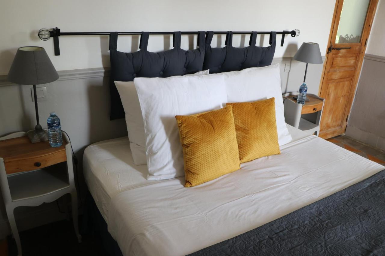 Le Mas Des Cerisiers Jacuzzi Et Sauna Inclus Pour Tous Les Logements Avignon Exteriör bild