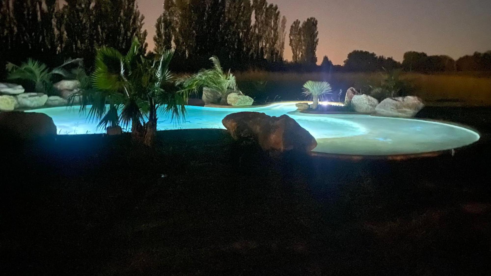 Le Mas Des Cerisiers Jacuzzi Et Sauna Inclus Pour Tous Les Logements Avignon Exteriör bild