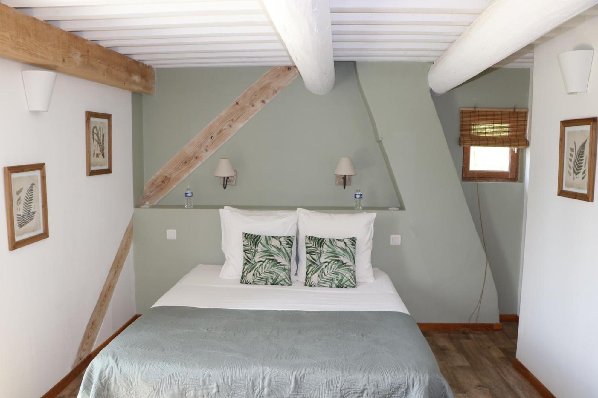 Le Mas Des Cerisiers Jacuzzi Et Sauna Inclus Pour Tous Les Logements Avignon Exteriör bild