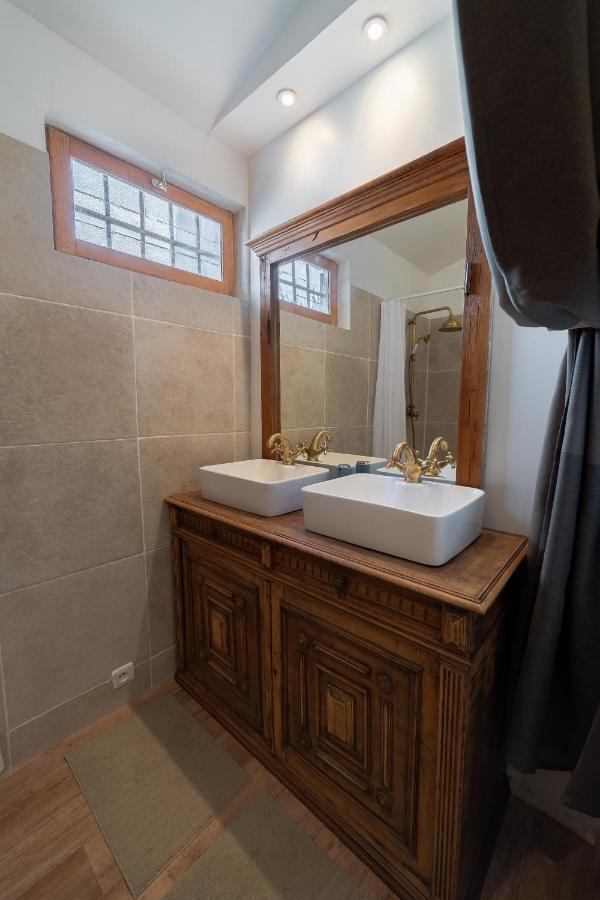 Le Mas Des Cerisiers Jacuzzi Et Sauna Inclus Pour Tous Les Logements Avignon Exteriör bild